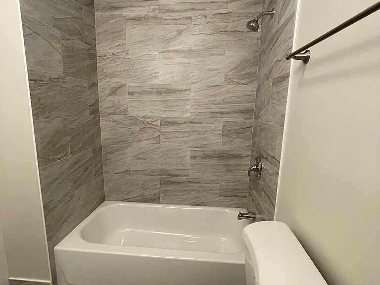 4513 Grove Ave #6 — Photo 7