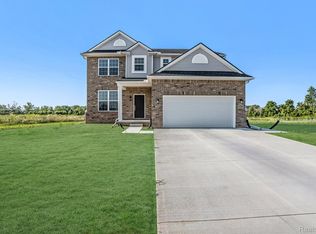 11948 Timber Ct, Romeo, MI 48065