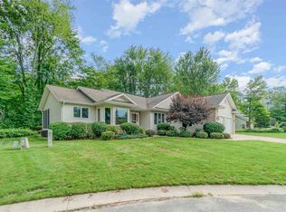 4306 Stonegate Dr, Midland, MI
