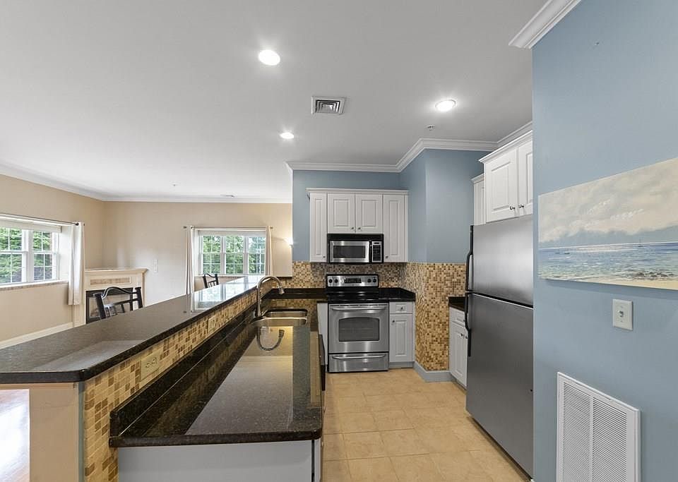 1st image of 188 Summer St Unit 14