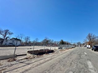 561 Broadway, Amityville, NY 11701