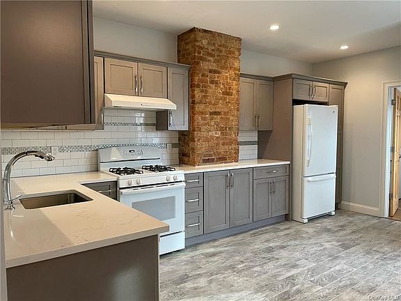 4th image of 256 Mamaroneck Ave Floor 3