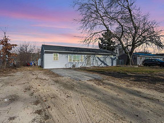 2nd image of 3502 Richards Ave
