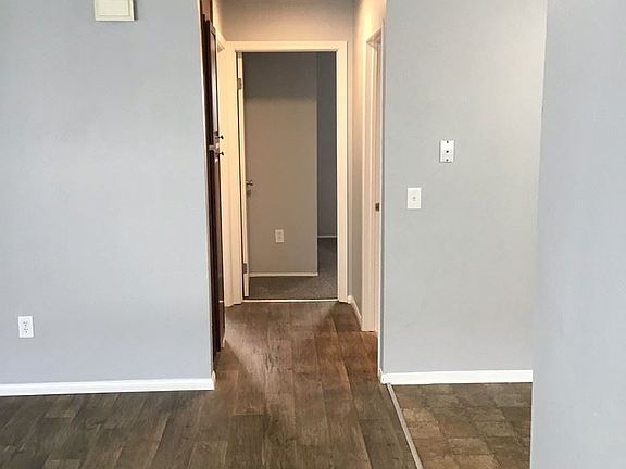 5th image of 948 S Sunshine Ave APT 13