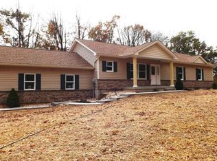 4266 W Mountain View Dr, Lehigh Township, PA 18088
