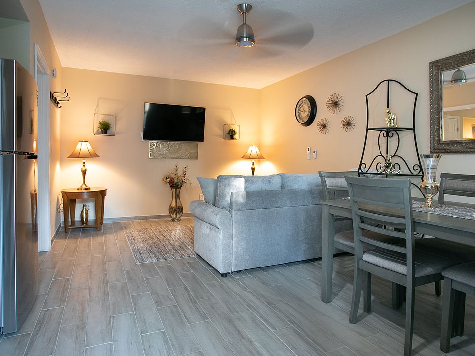 1st image of 348 W 10th St #2