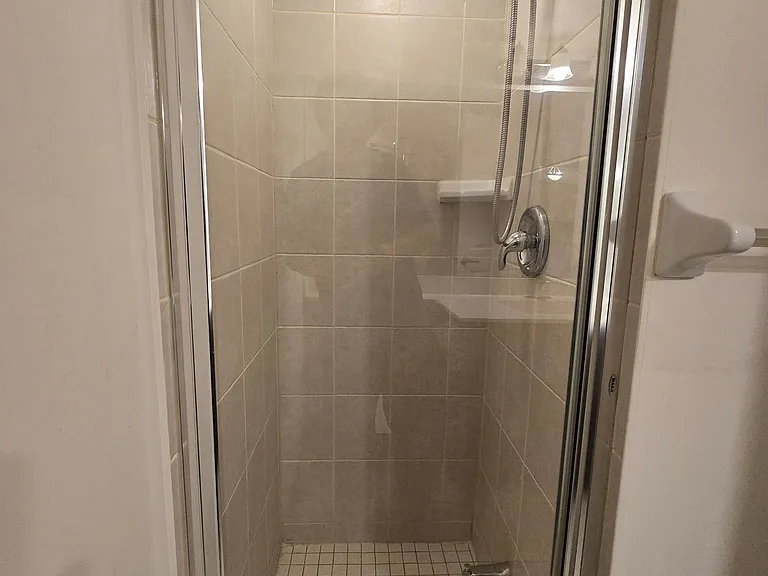 25 Greenview Ave #1026 — Photo 14