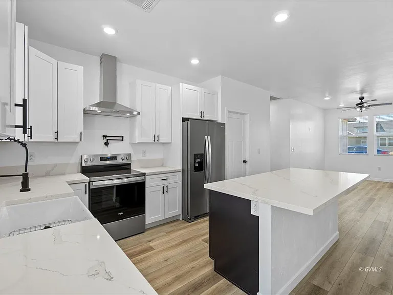 2902 W Johnny Dr — Photo 8
