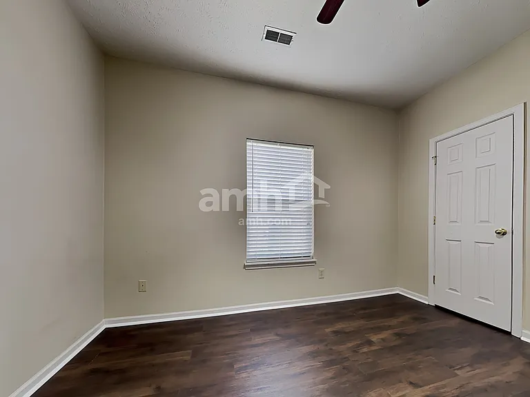 10087 Sundown Ln — Photo 12