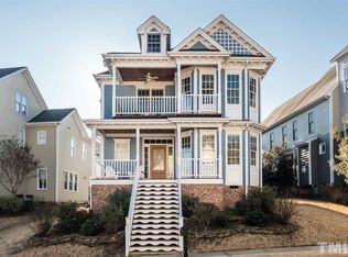 316 Village Loop Dr, Apex, NC 27502