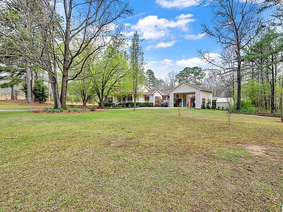4th image of 510 Myrick Rd