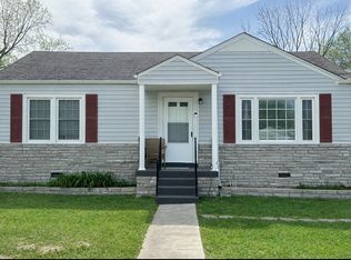 112 Anderson Dr, Tullahoma, TN 37388