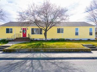 1107 Van Giesen St #B, Richland, WA 99354