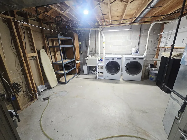 8145 S White Oak Dr — Photo 35