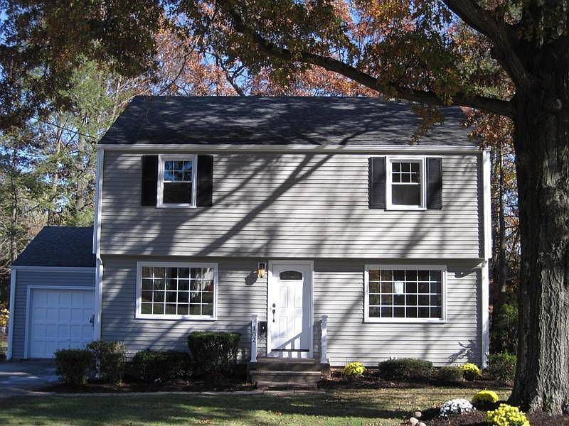 102 Overbrook Rd, West Hartford, CT 06107 Zillow