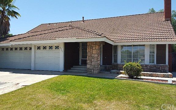 2nd image of 23755 Doncaster Dr
