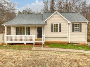 74 Twin Oaks Ln, Dallas, GA 30157