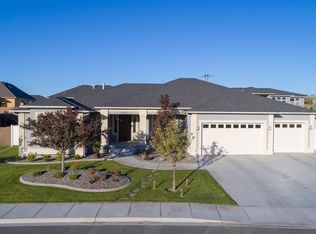 2454 Woods Dr, Richland, WA 99352