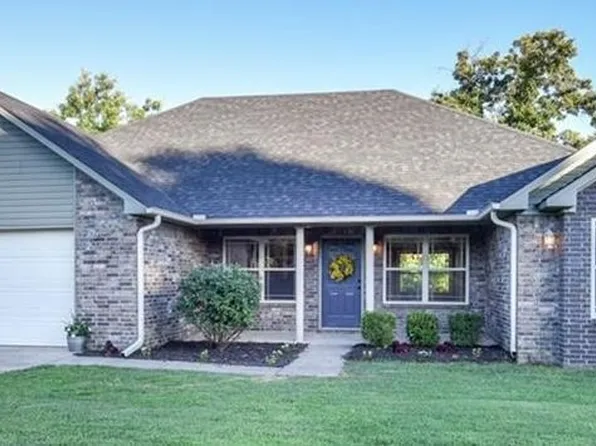 135 Stone Dr, Roland, OK 74954