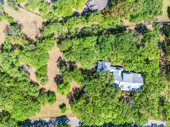 2904 Hickory Hill Ln, Colleyville, TX 76034