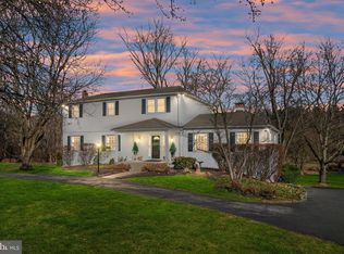 621 Brooke Ln, Glen Mills, PA 19342