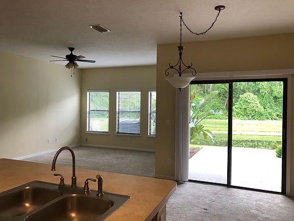 5th image of 750 Ginger Mill Dr