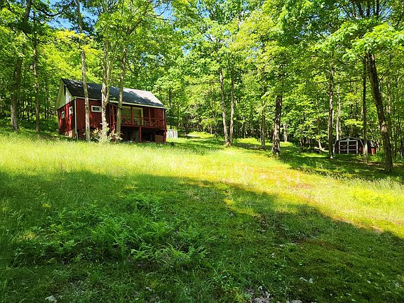 5th image of 416 Hogback Hill Ln