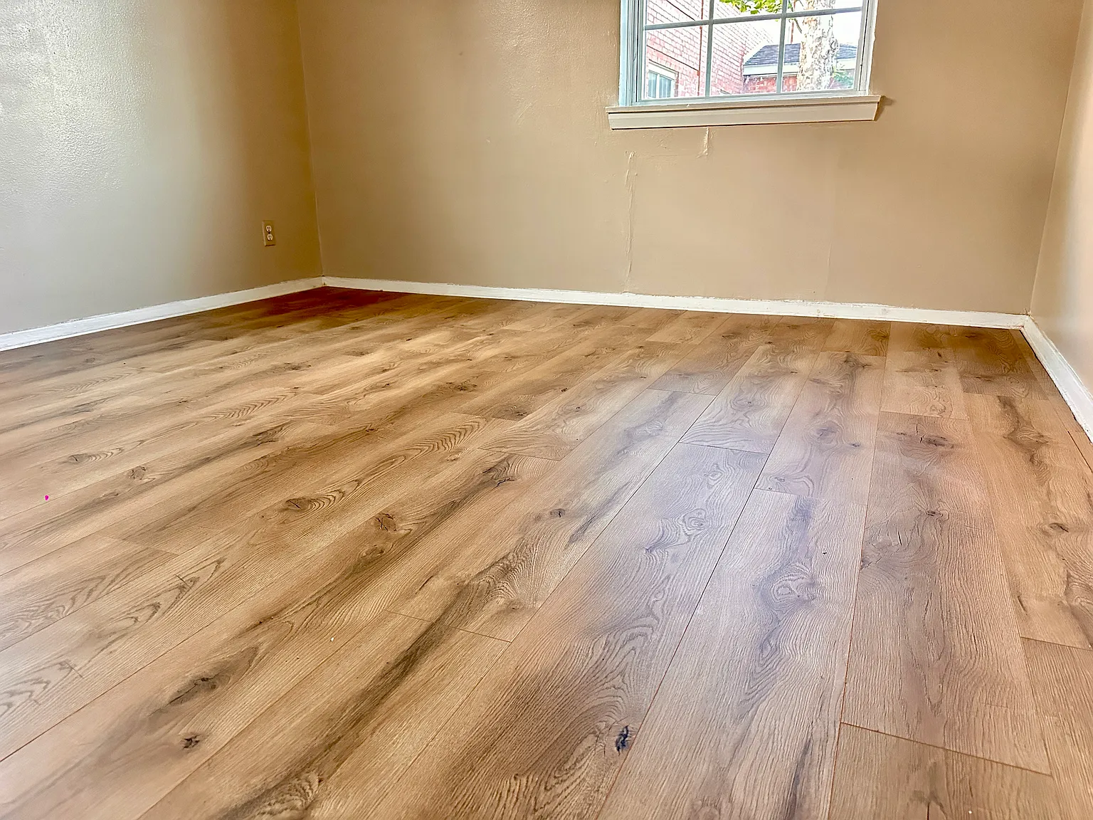 212 S Fillmore St — Photo 4