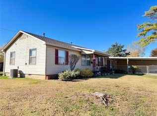 1110 W 16th St, Sulphur, OK 73086