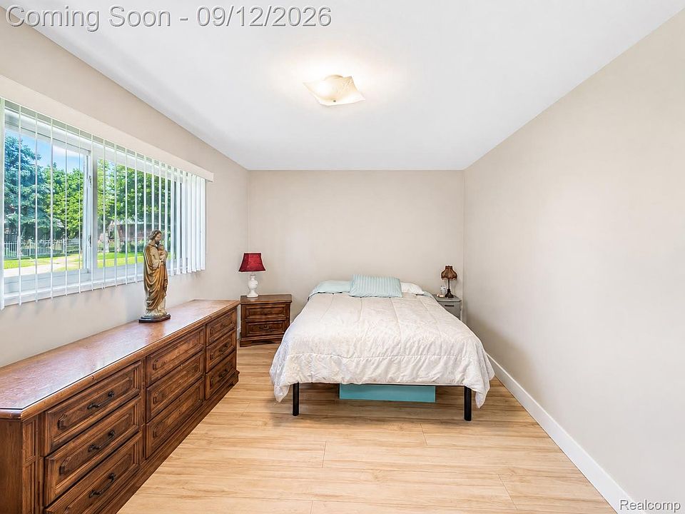 34398 Greentrees Rd, photo 12