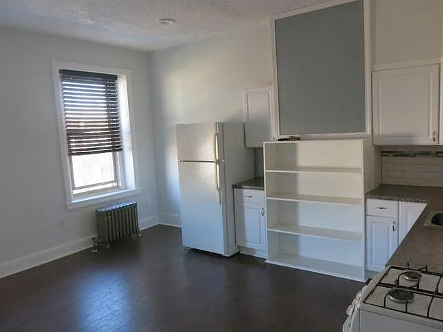 828 Corinthian Ave #5 — Photo 12