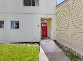 125 Pirates Rd APT 7, New Bern, NC 28562