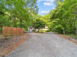 4115 Sheridan Rd, Greensboro, NC 27455