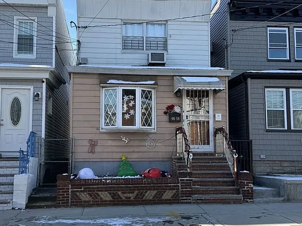 10154 103rd St, Ozone Park, NY 11416