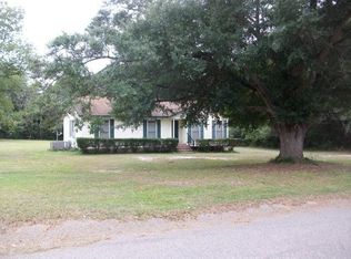 105 Chester St, Williston, SC 29853