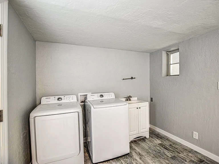 Vintage Ranch Home — Photo 27