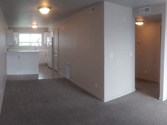 4th image of 1026 N 1090 W Unit 90