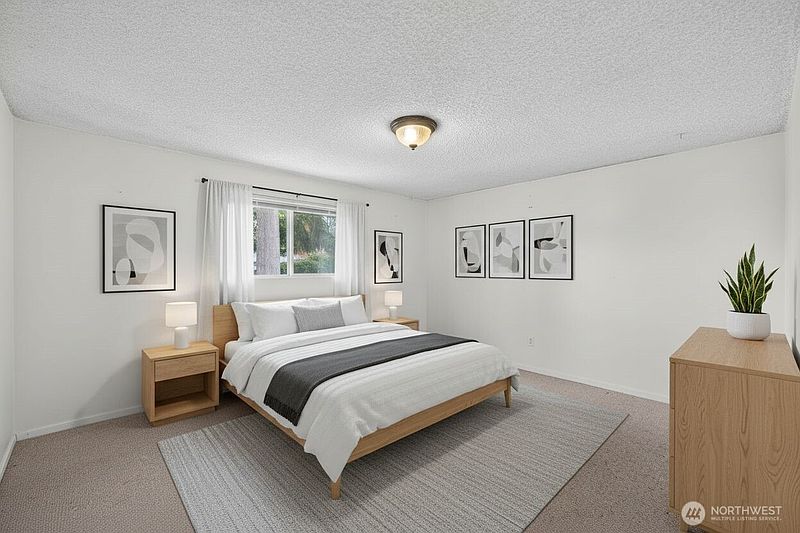 5th image of 1113 SW 2nd Avenue