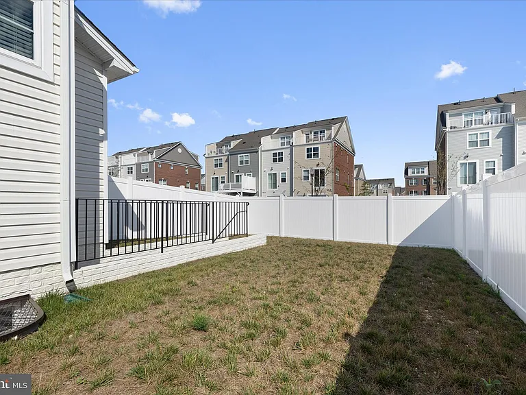 5680 Lewis Carroll Dr — Photo 43