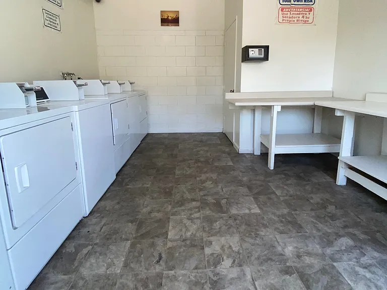 13071 San Fernando Rd #2 — Photo 8