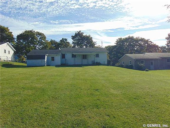5th image of 106 Grace St