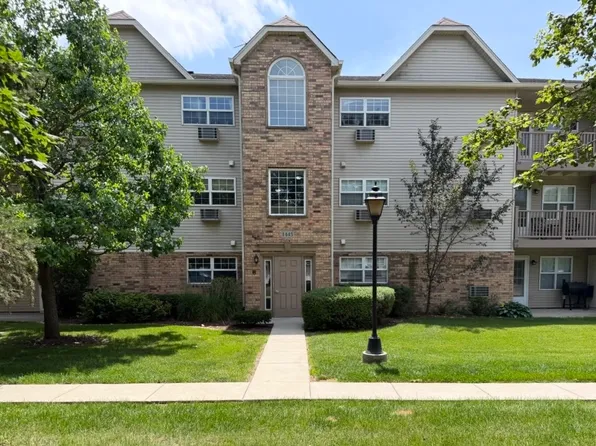 (undisclosed Address), Round Lake Beach, IL 60073