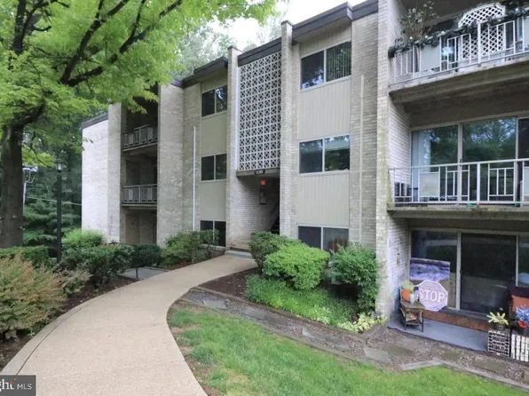 12307 Braxfield Ct APT 5, Rockville, MD 20852