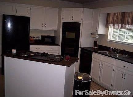 3rd image of 3212 Arthur Dr