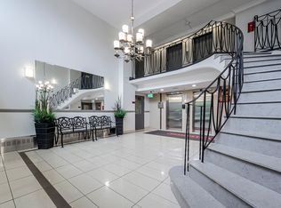 140 Robinson St, Hamilton, ON L8P4R6