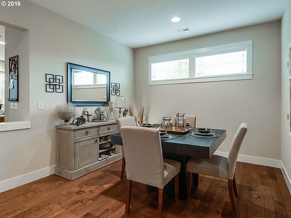4th image of 15584 SE Owl Ln