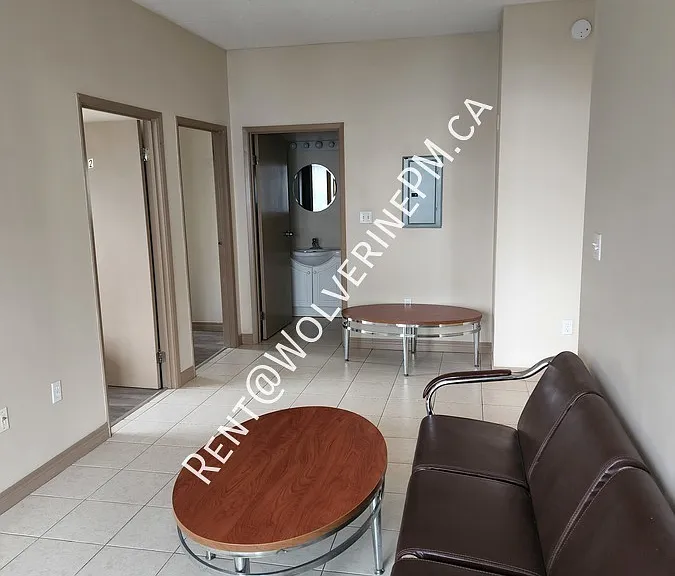 251 Lester St #605 — Photo 8