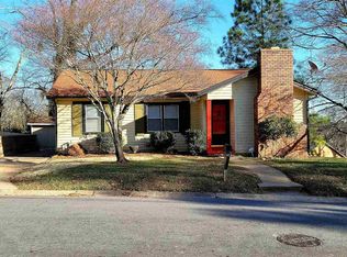 130 Woods Dr NE, Marietta, GA 30060