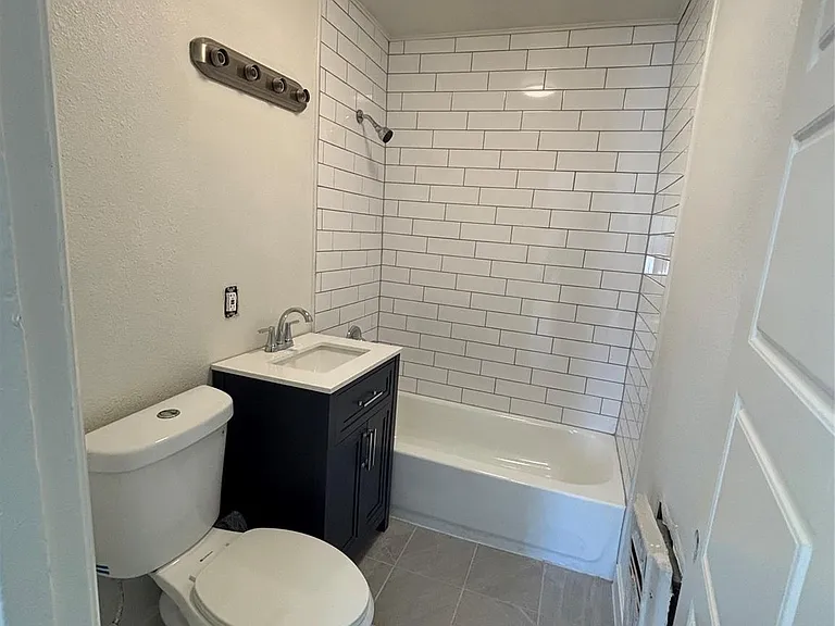 1503 Teanaway Ln — Photo 8