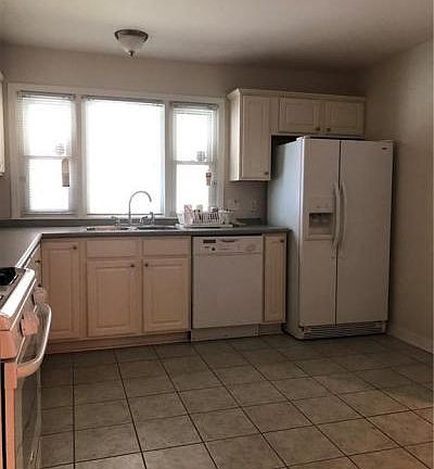5th image of 6435 Debore Dr